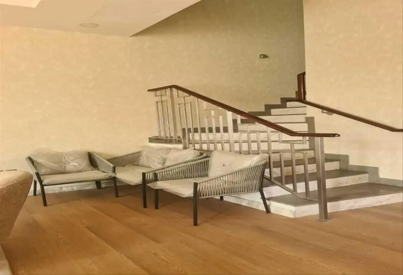 4BR  | Fully Furnished | Prime Location