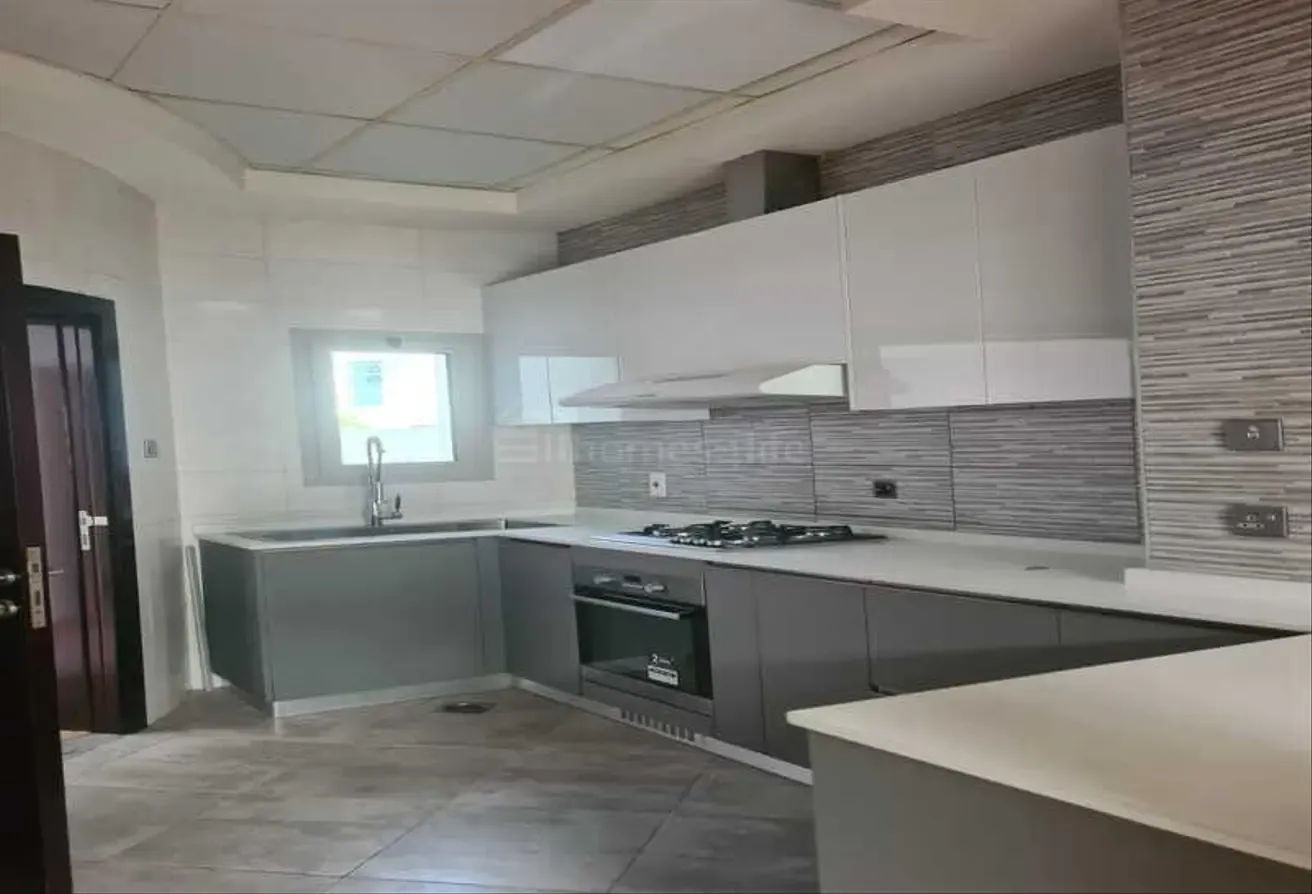 4BR  | Fully Furnished | Prime Location