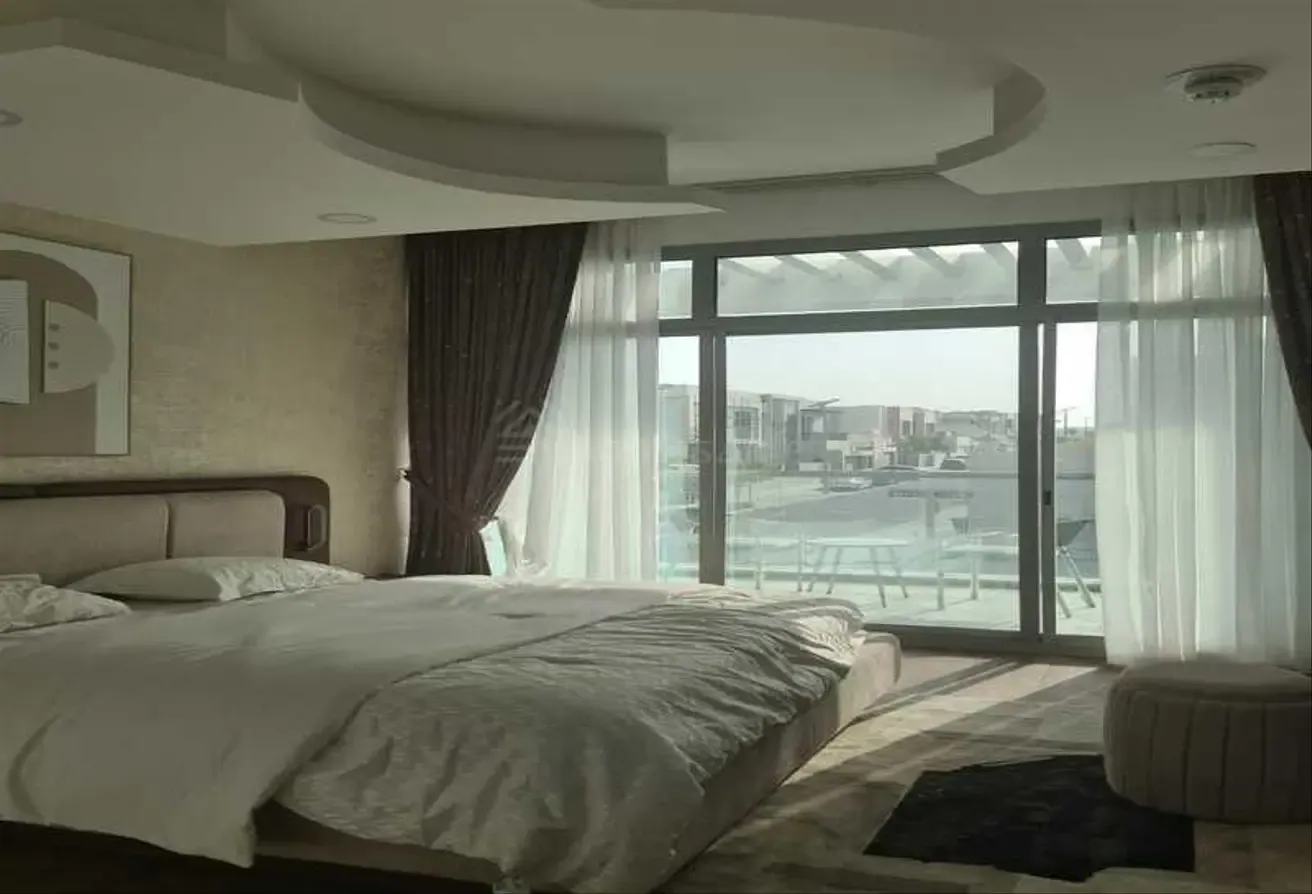 4BR  | Fully Furnished | Prime Location