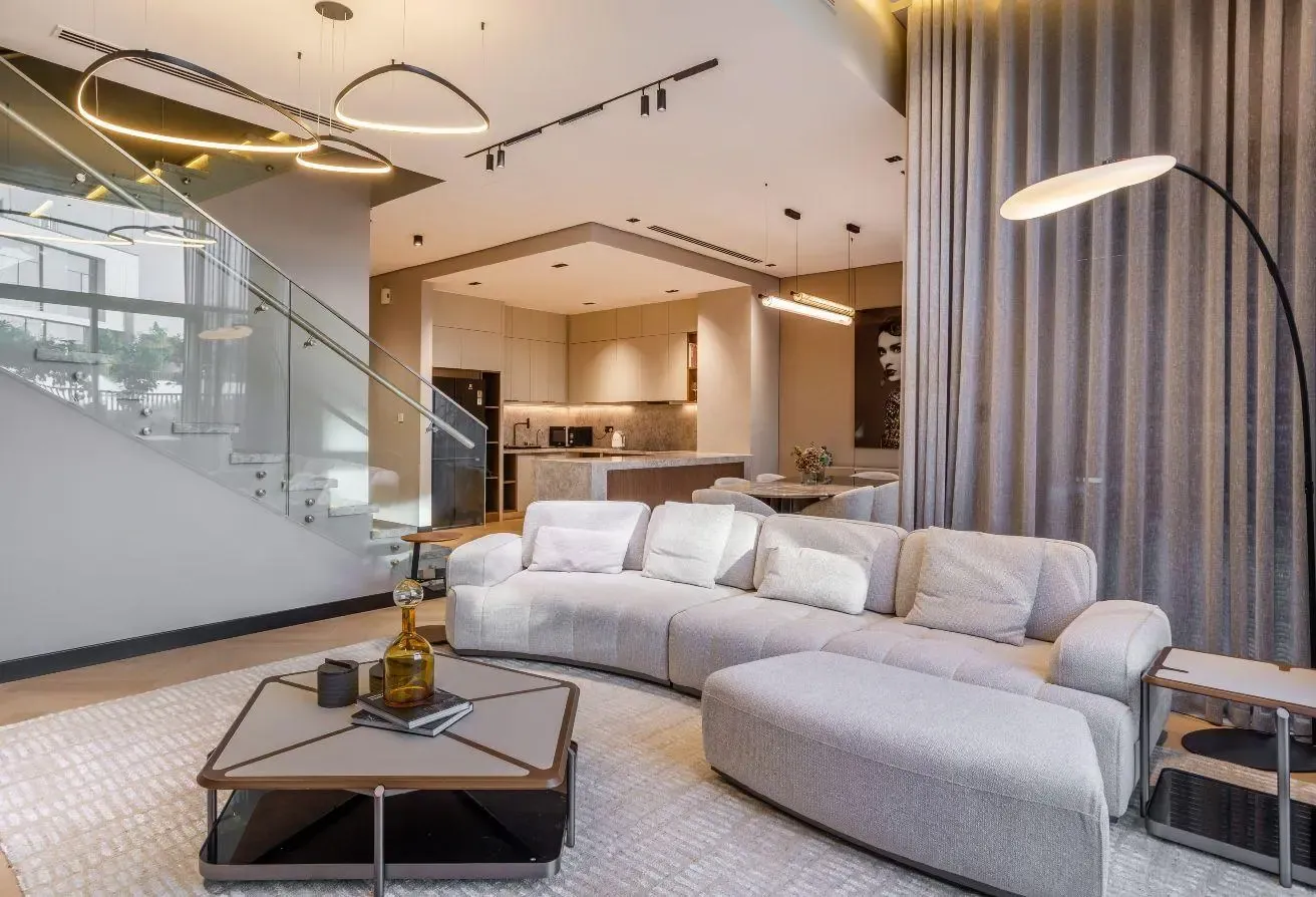 Upgraded home | Beautiful Landcape | Furnished