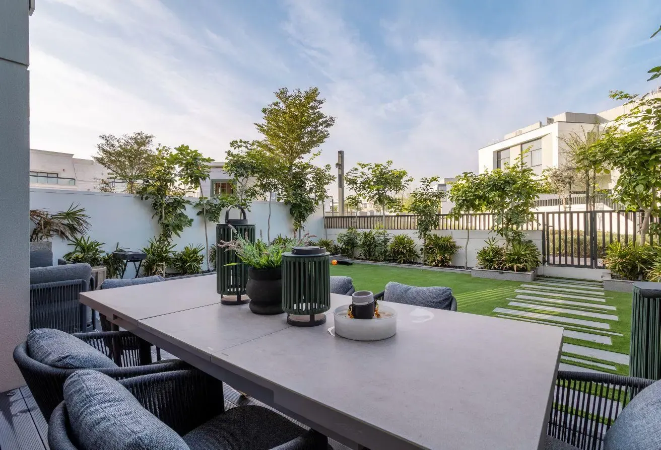 Upgraded home | Beautiful Landcape | Furnished