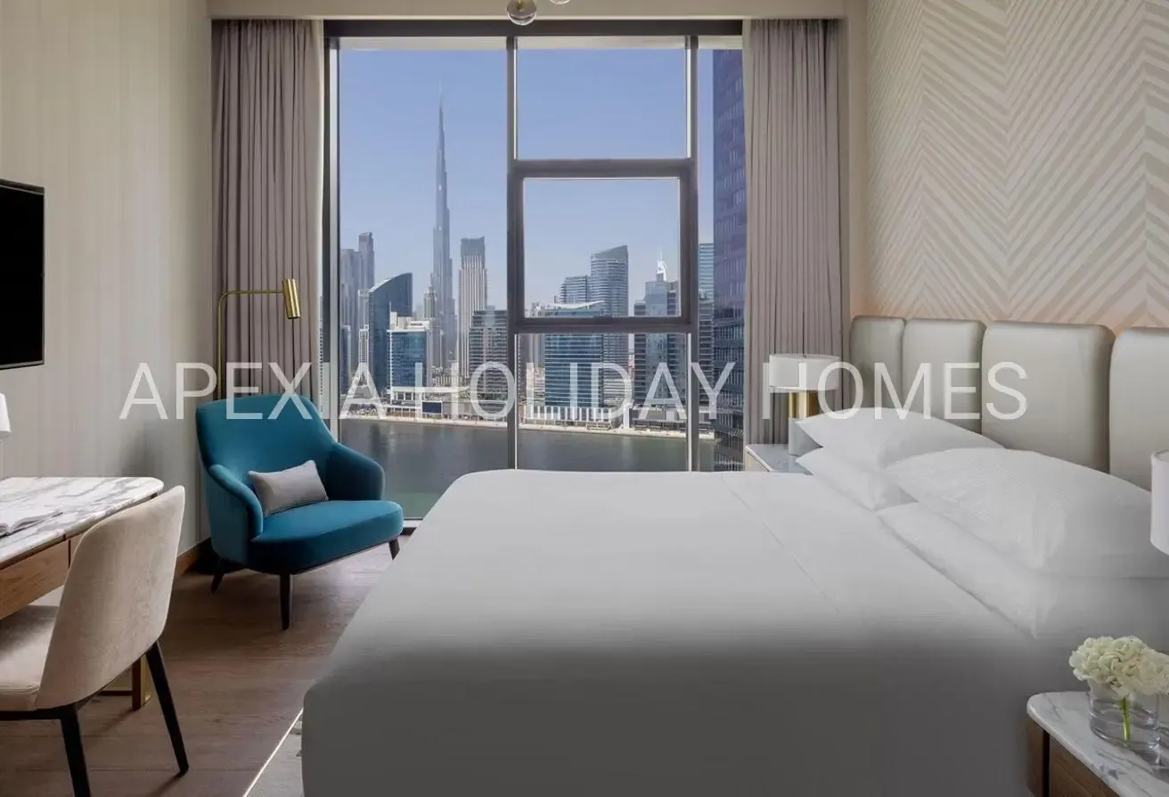 1 Bedroom Residence | Burj Khalifa & Canal View