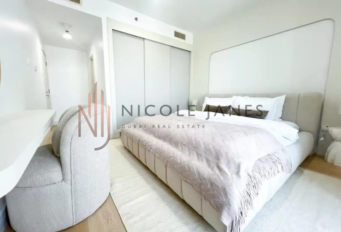 Luxury Living | High Floor | Great Location