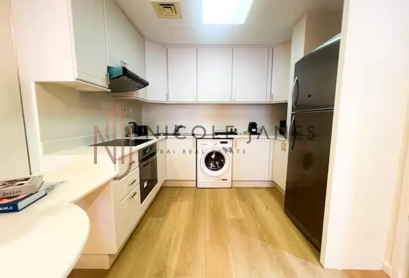Luxury Living | High Floor | Great Location