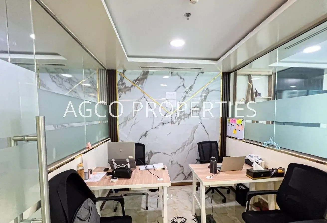 Prime Location | Fitted |  Close To Metro