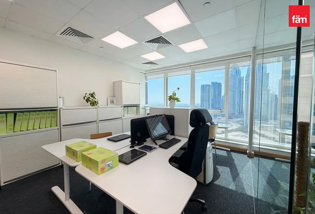 Canal & Burj View | 4 Parkings | Extra Storage
