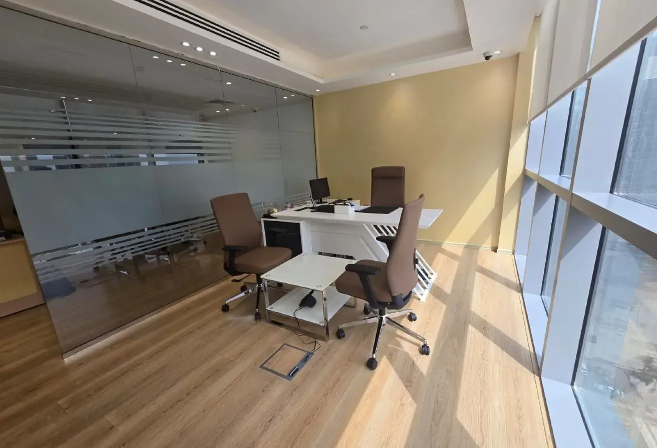 Motivated Seller | Fully Fitted | High Floor
