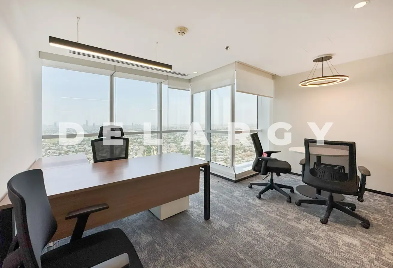 Lake Views | High Floor | Luxury Turnkey