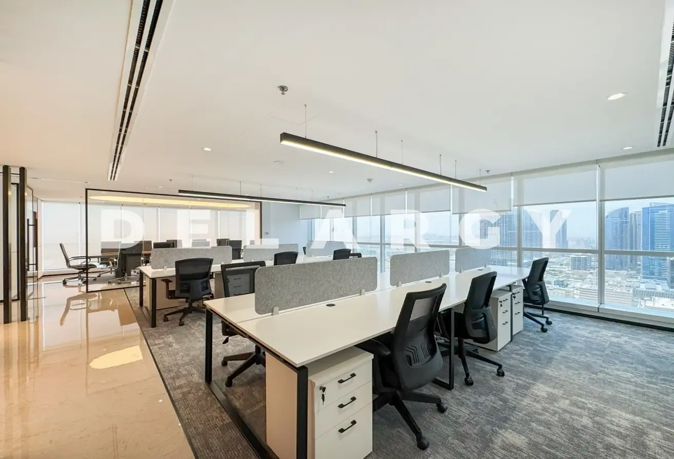 Lake Views | High Floor | Luxury Turnkey