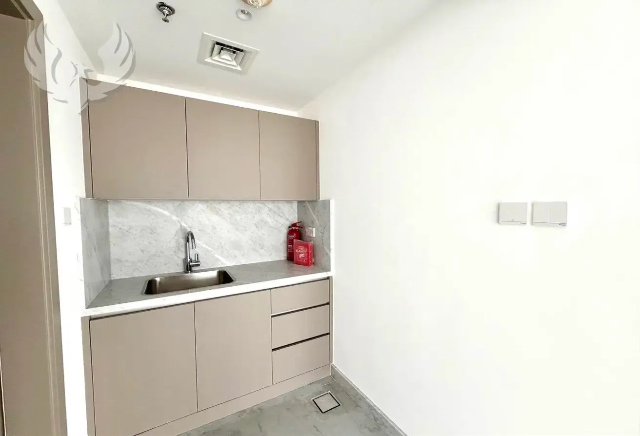 Meadows Views |  Vacant |  High Floor