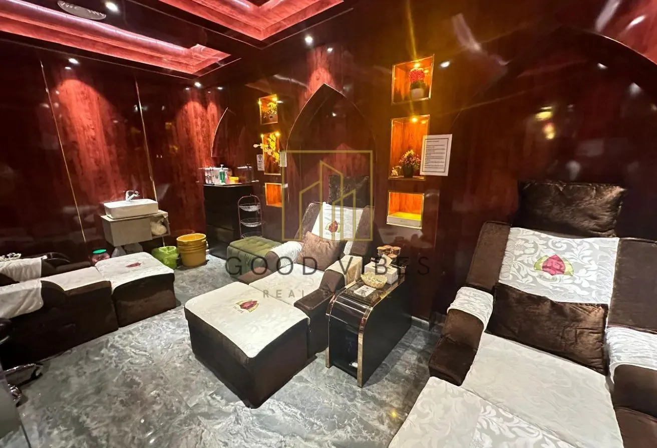 Retail Shop | Lake Level | High Footfall