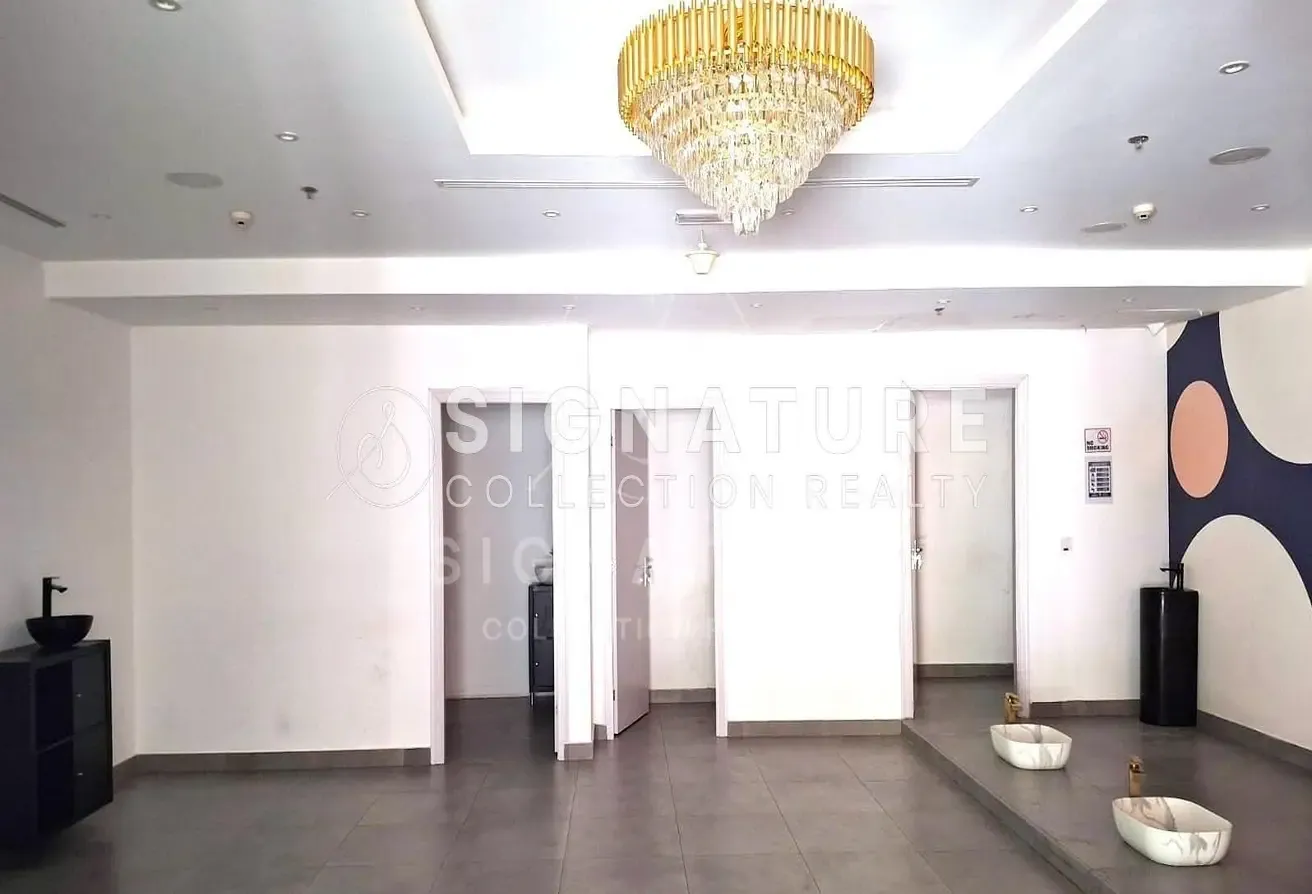 Fully Fitted Retail Shop | Dubai Star JLT