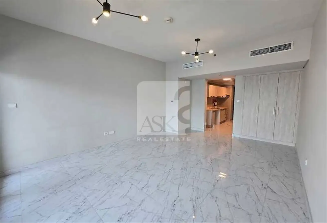 HOT DEAL | READY TO MOVE | SPECIOUS with BALCONY