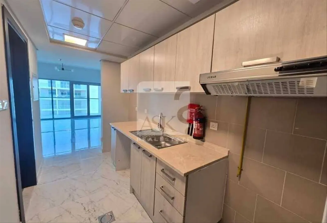 HOT DEAL | READY TO MOVE | SPECIOUS with BALCONY
