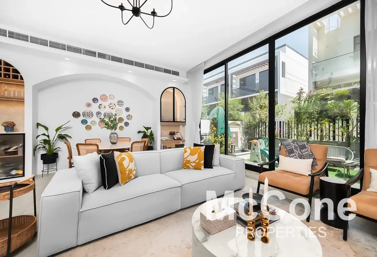 Fully Furnished | Maids Room | Open Plan