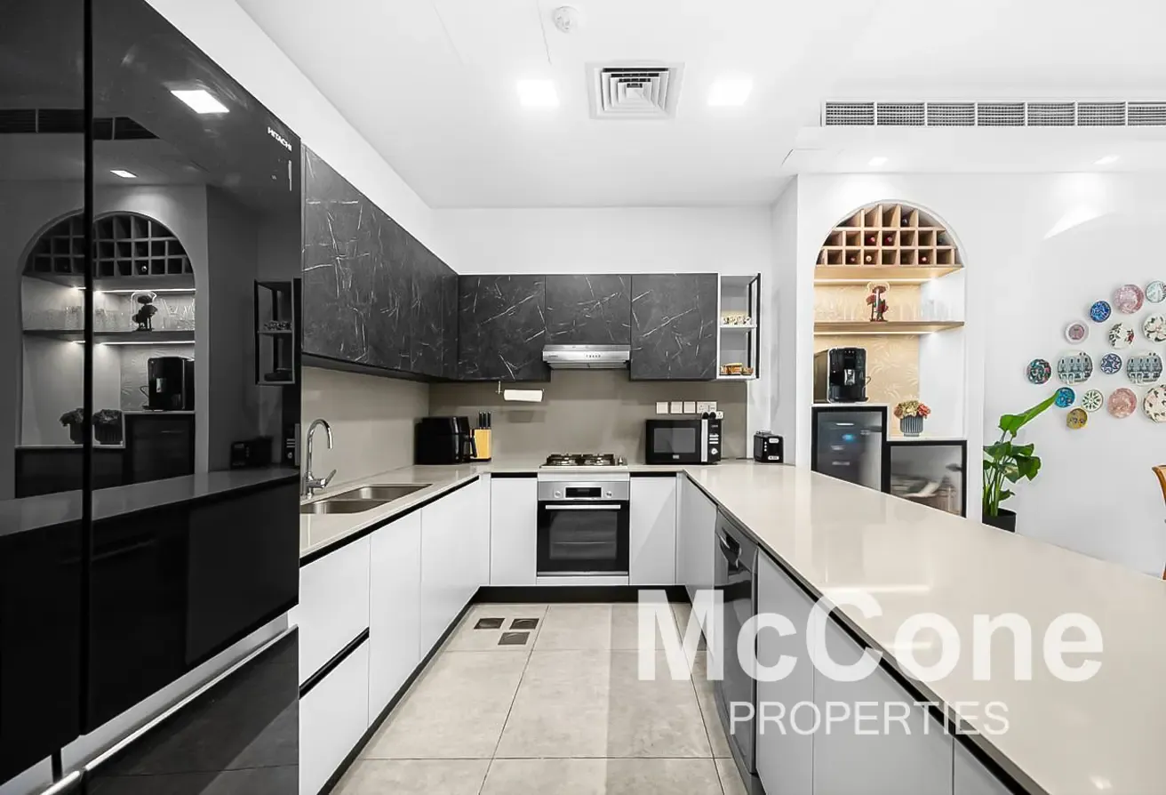 Fully Furnished | Maids Room | Open Plan