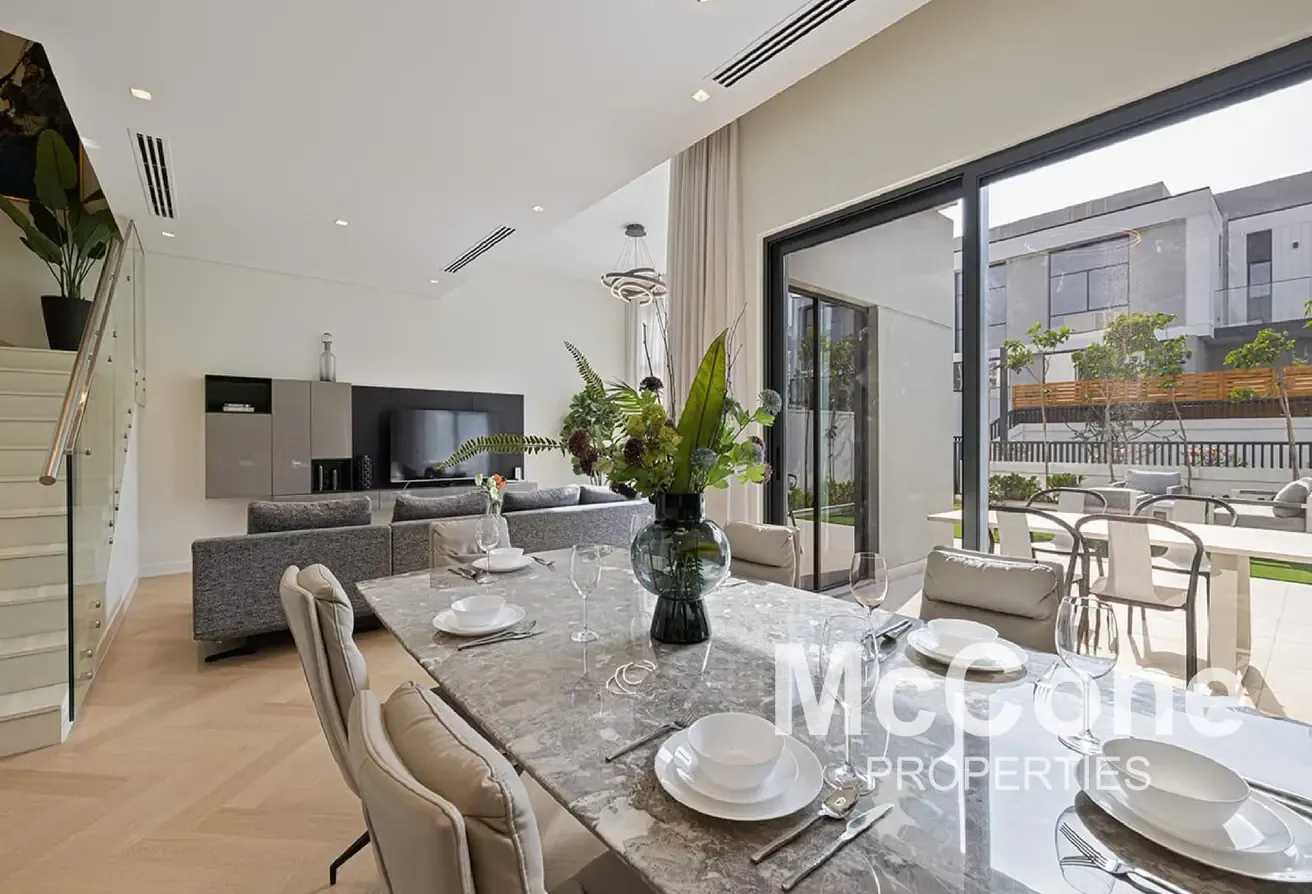 Fully Furnished | Single Row | Type B