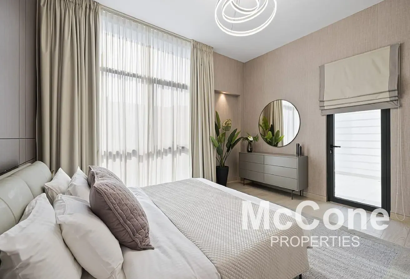Fully Furnished | Single Row | Type B