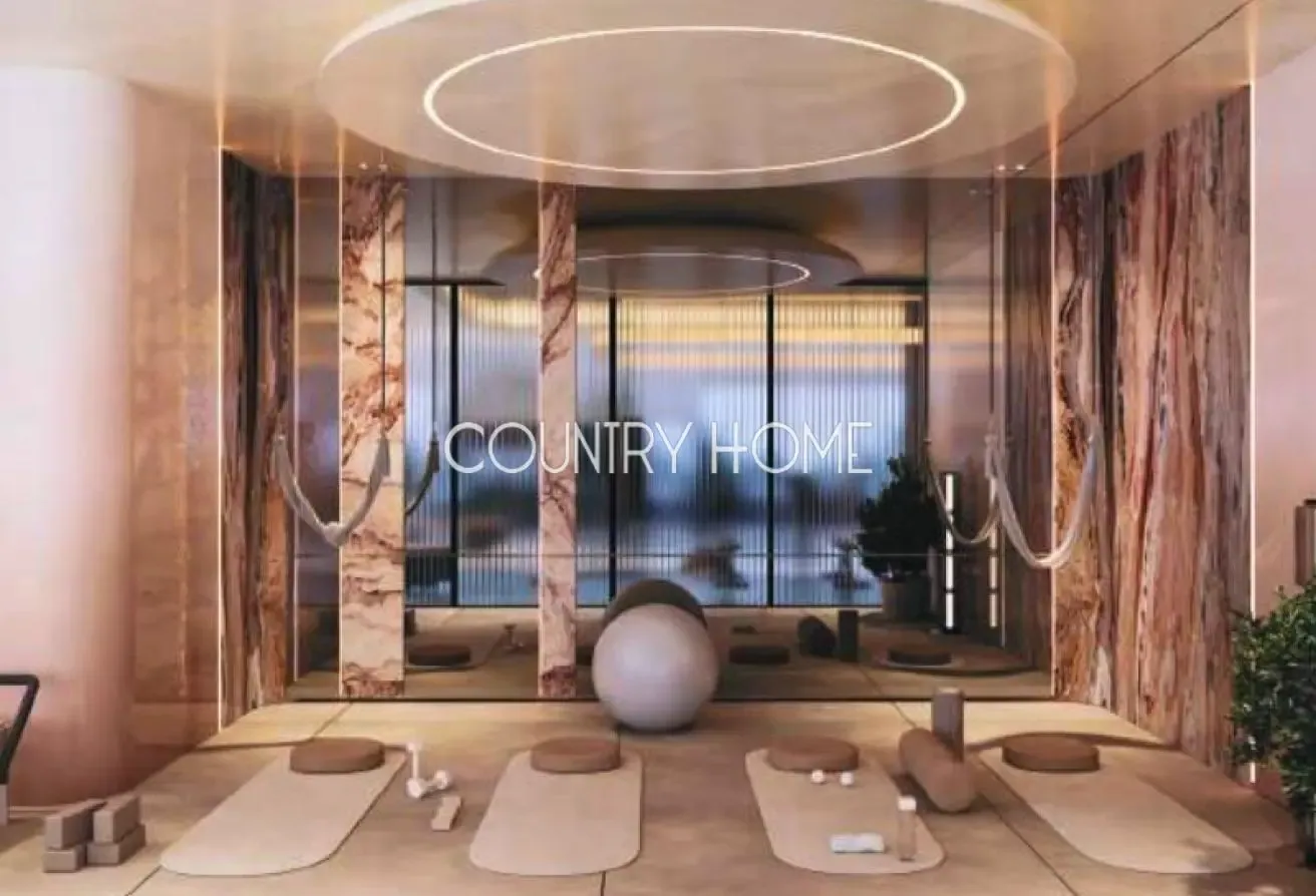 Coastal Living: 2BR+Study + Jacuzzi
