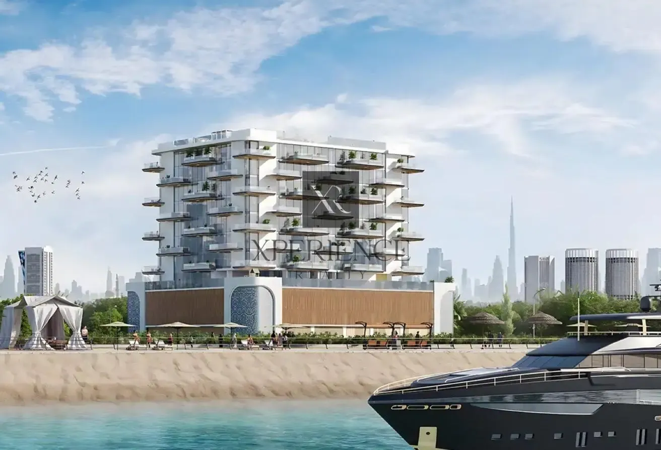 PREMIUM RESIDENCES |  PLUNGE POOL + STUDY