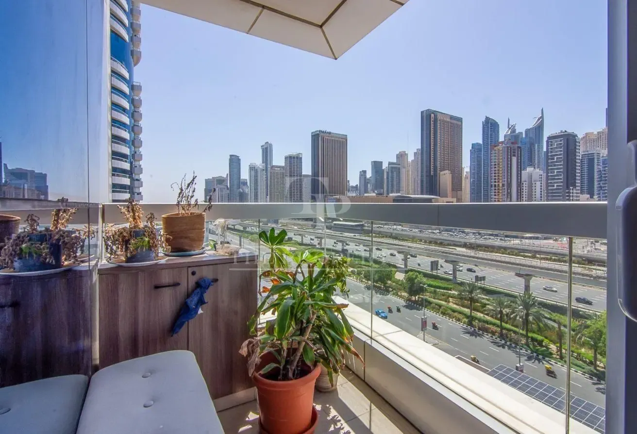 Well-Maintained | Balcony | Vacant in September
