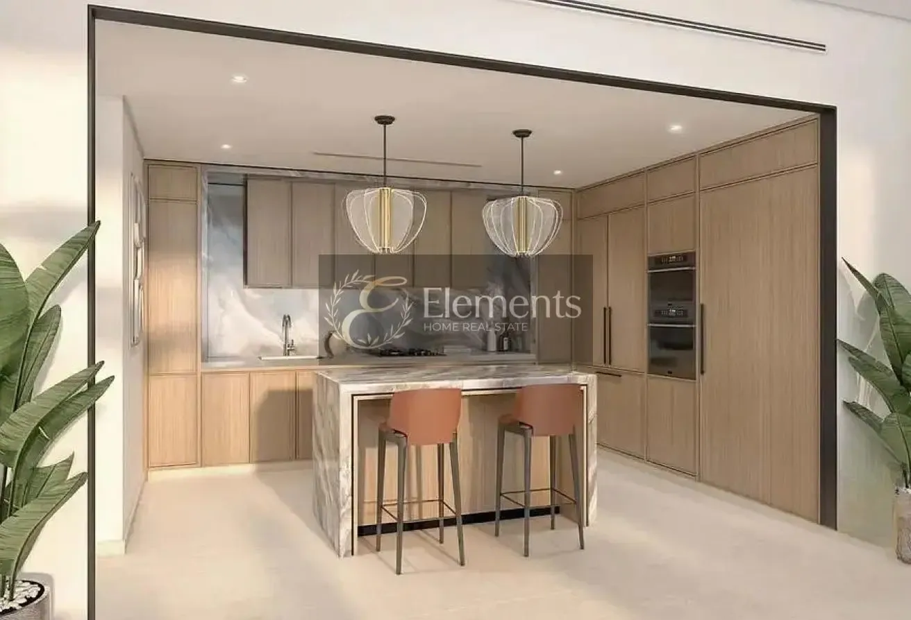 Boulevard View / Near to Opera / Near to Amenities