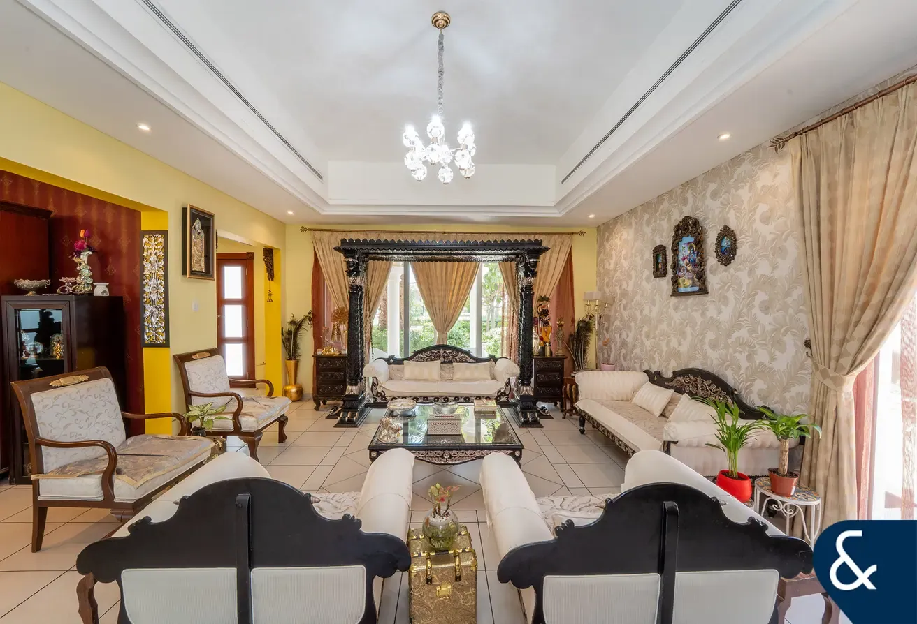 Huge Plot | Lovely Feel | Vastu