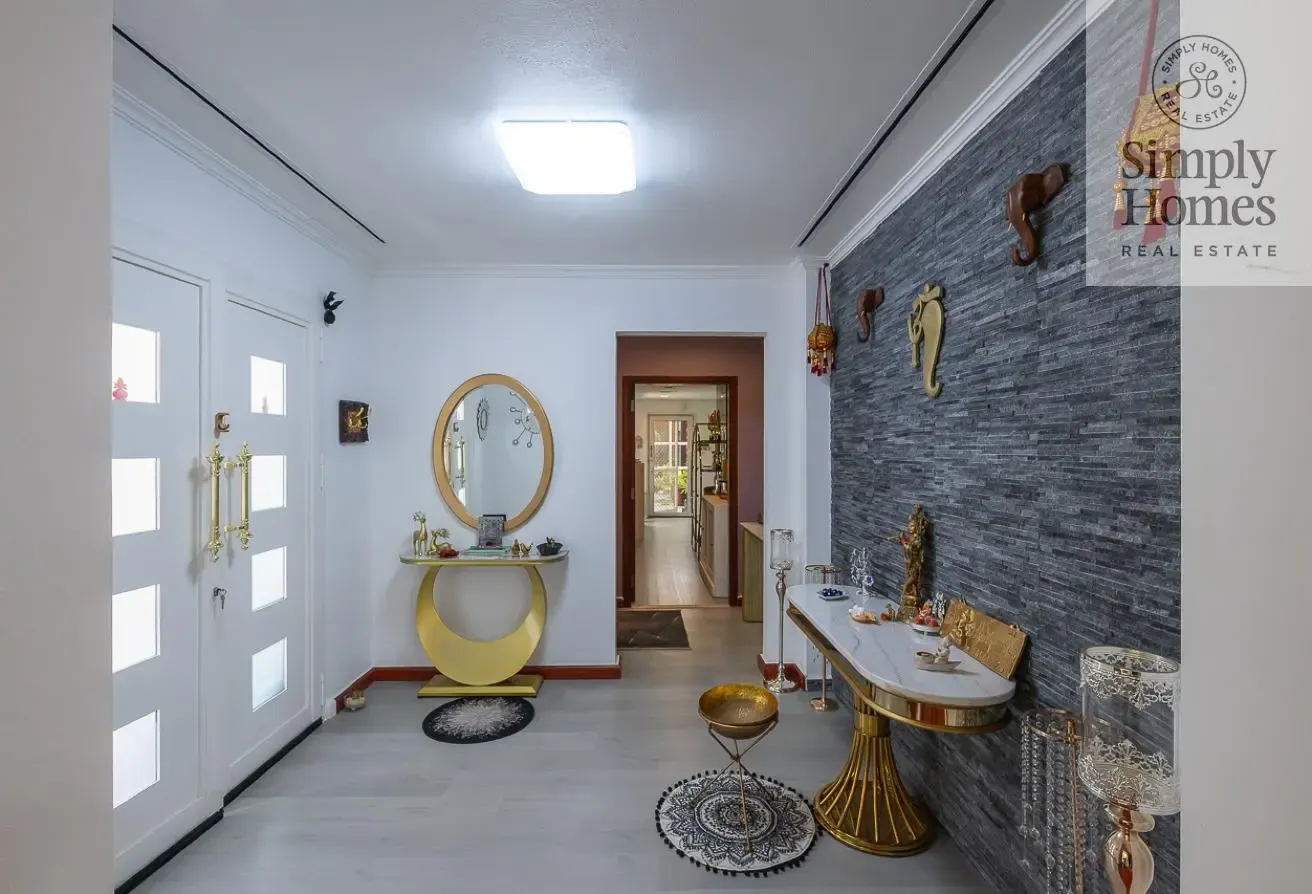 Exceptional Upgraded 4BR Bungalow | Prime Location