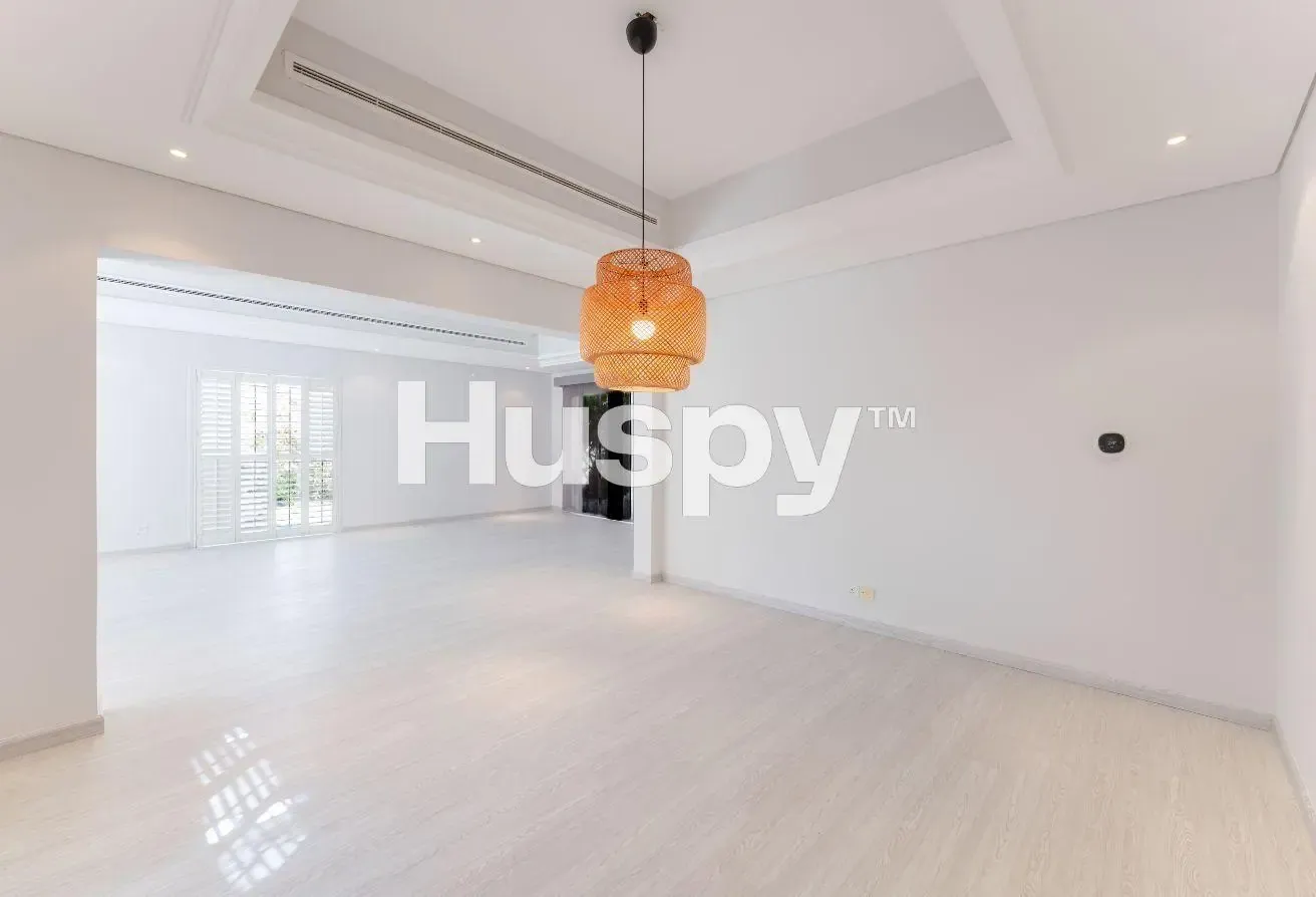 Vacant | Fully Upgraded | Large Plot