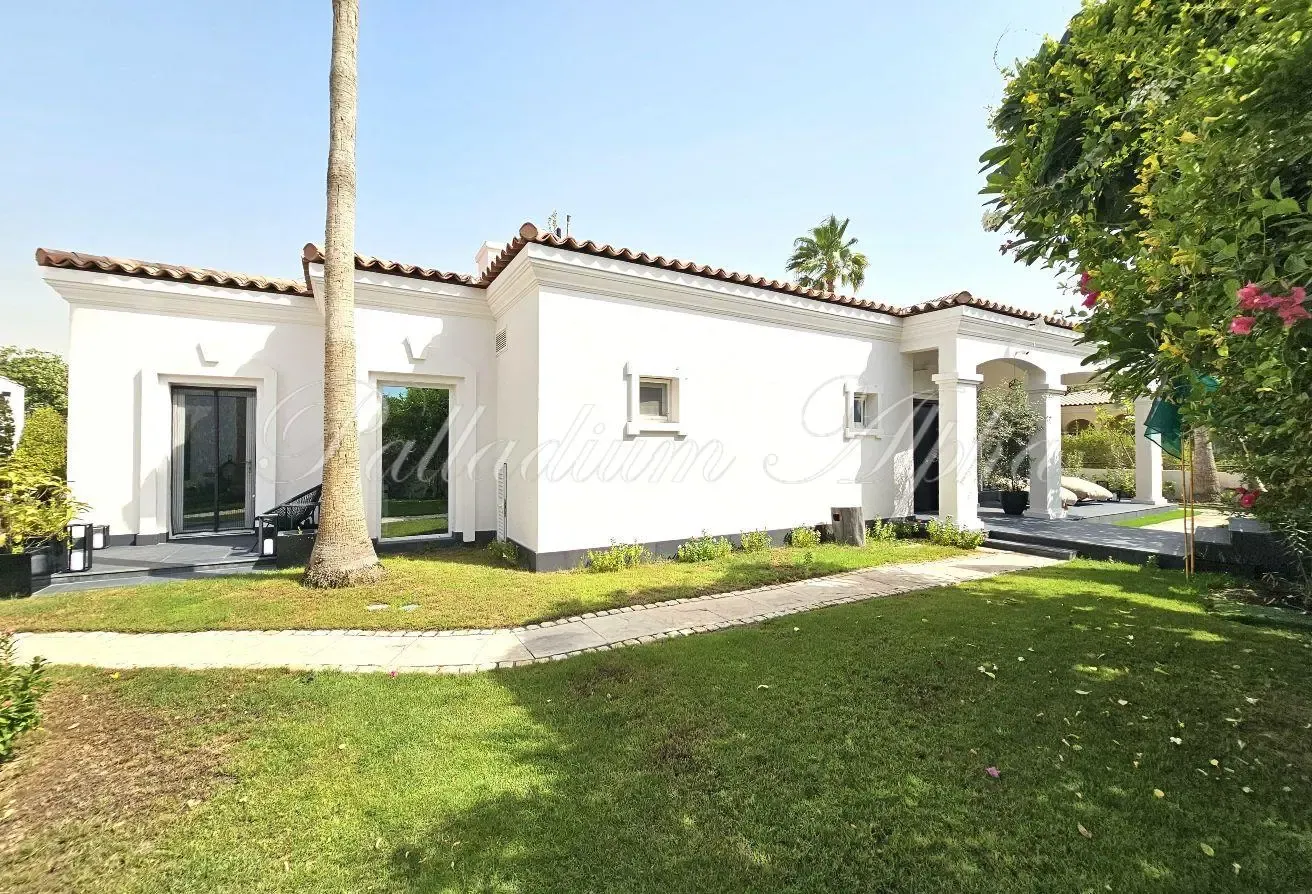 Exclusive | Fully Upgraded | Luxury Living