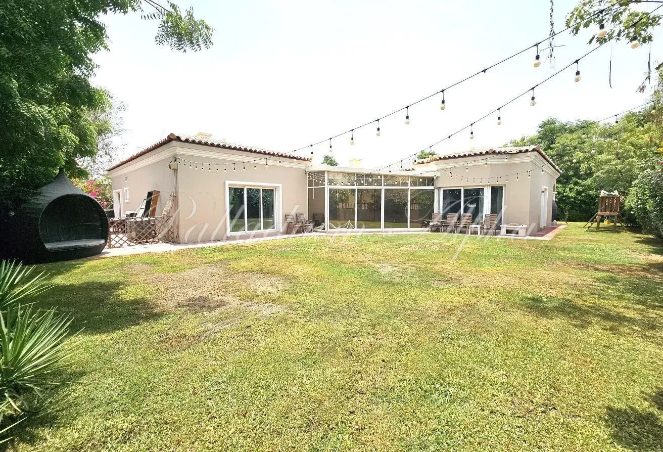 Exclusive | Extended | Massive Plot 11,300 sqft