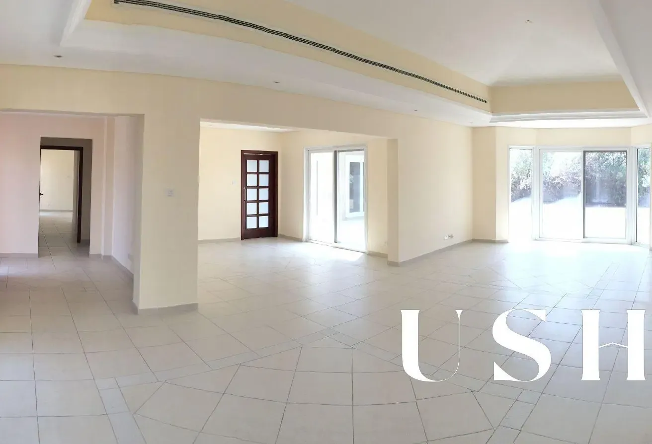 4BR Spacious Villa | Tranquil Living in Dubai