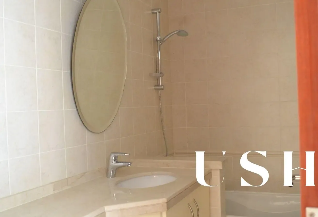 4BR Spacious Villa | Tranquil Living in Dubai