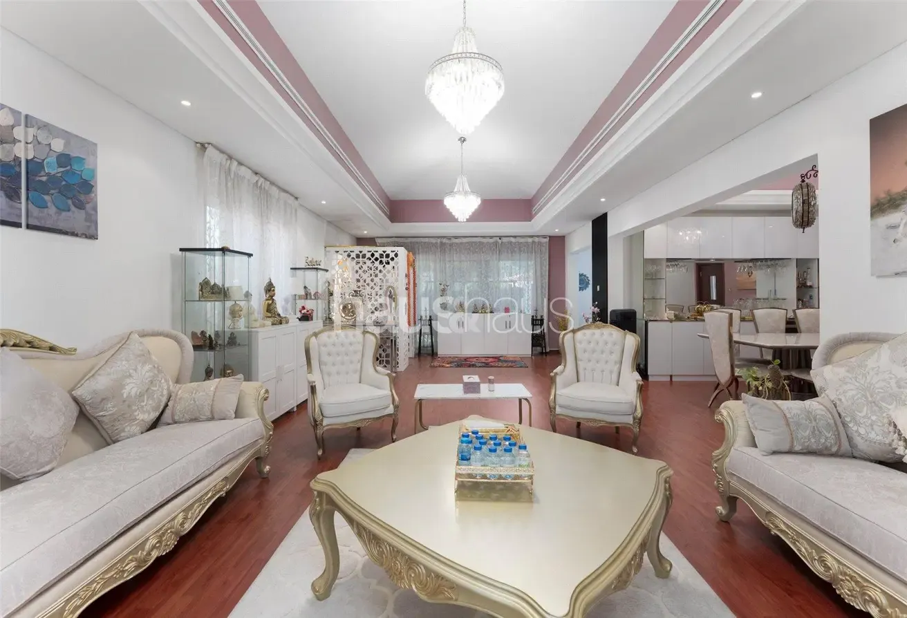 Upgraded and Extended Bungalow | Internal Location