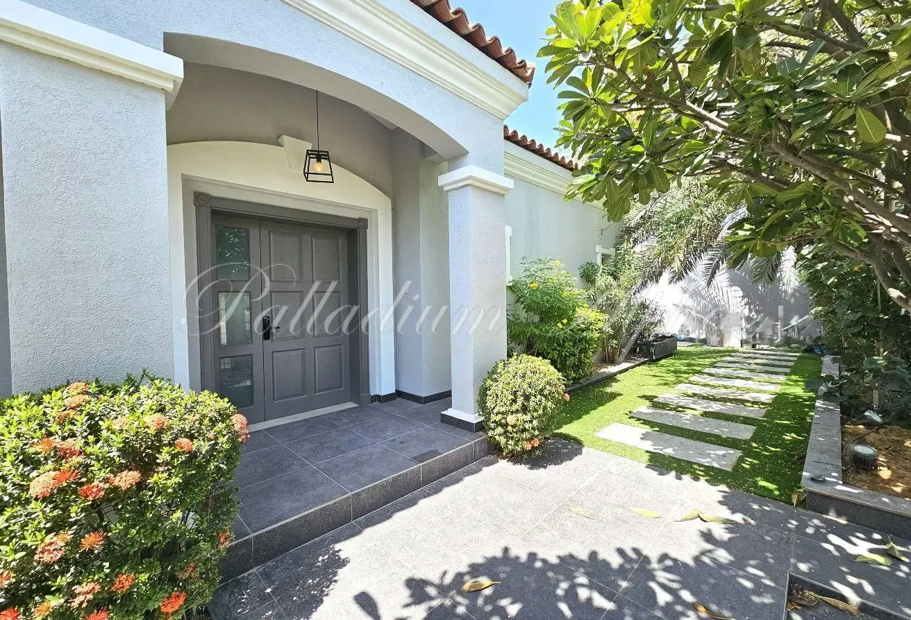 Corner Plot | Close to Park and Pool | Vastu