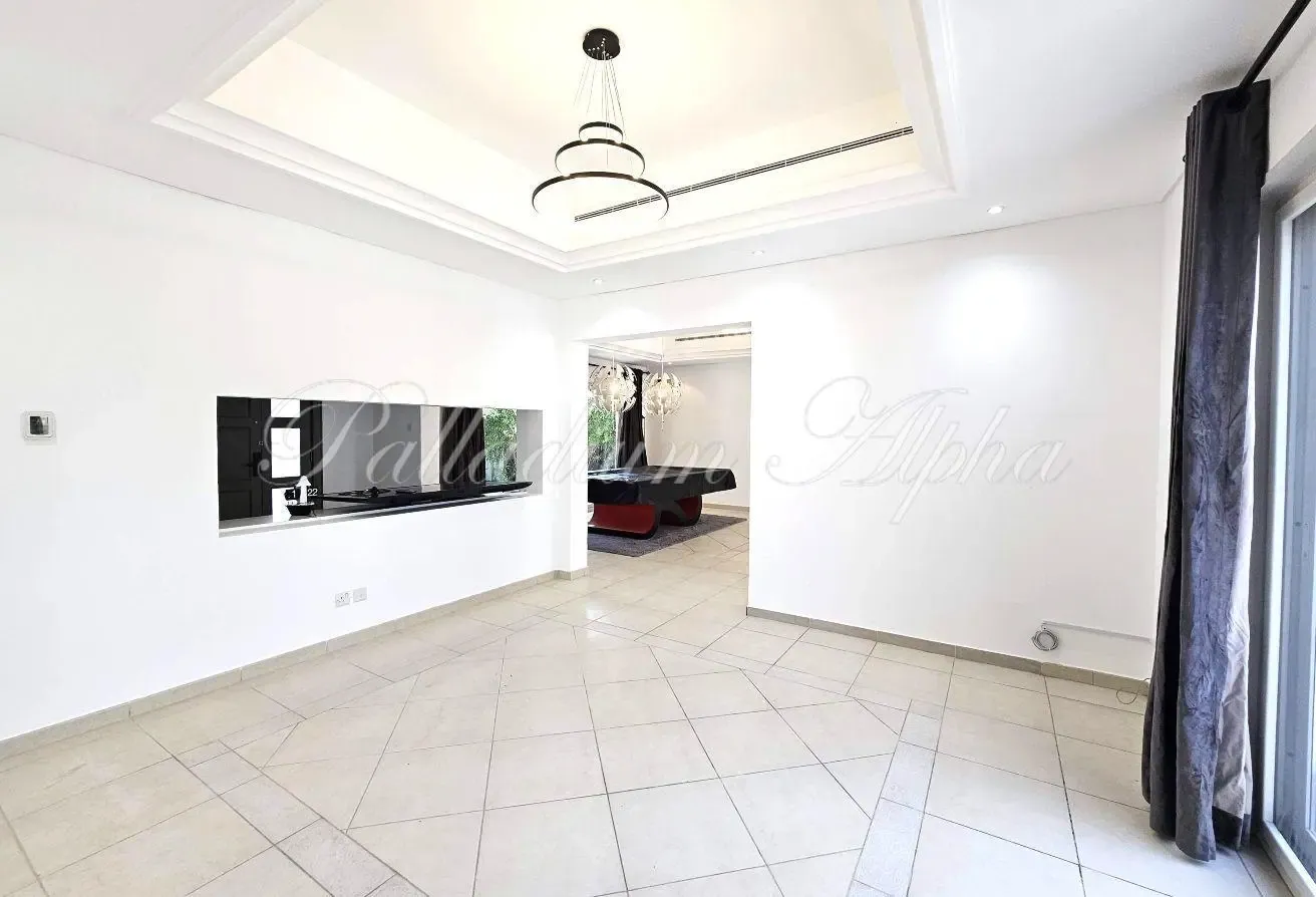 Corner Plot | Close to Park and Pool | Vastu