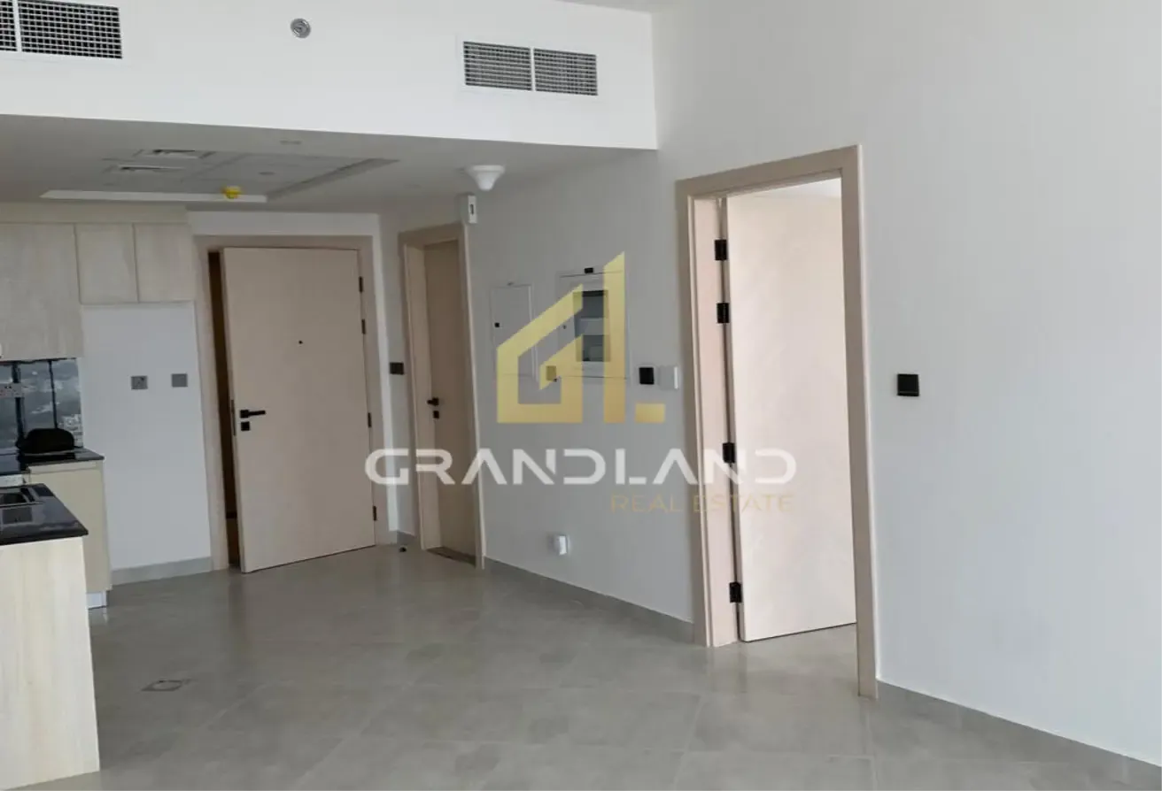 Exceptional 1BR | Modern Luxury | Prime Location