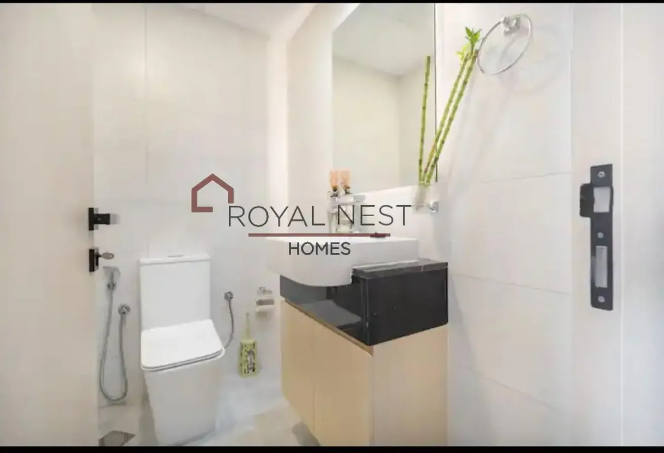 High Floor | Creek View | Vacant | Fully Furnished