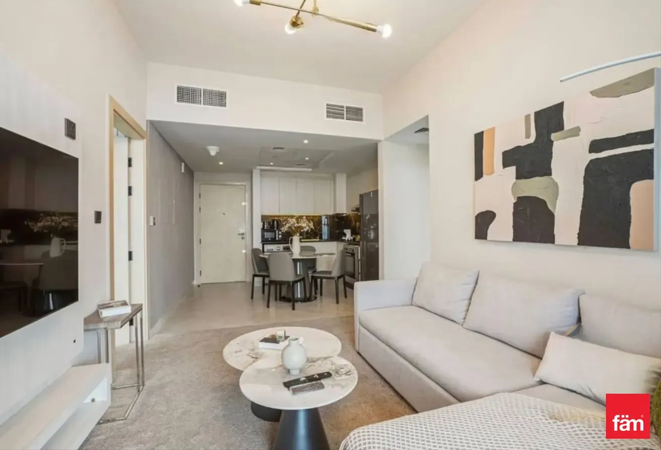 Corner Unit | Furnished | Skyline View