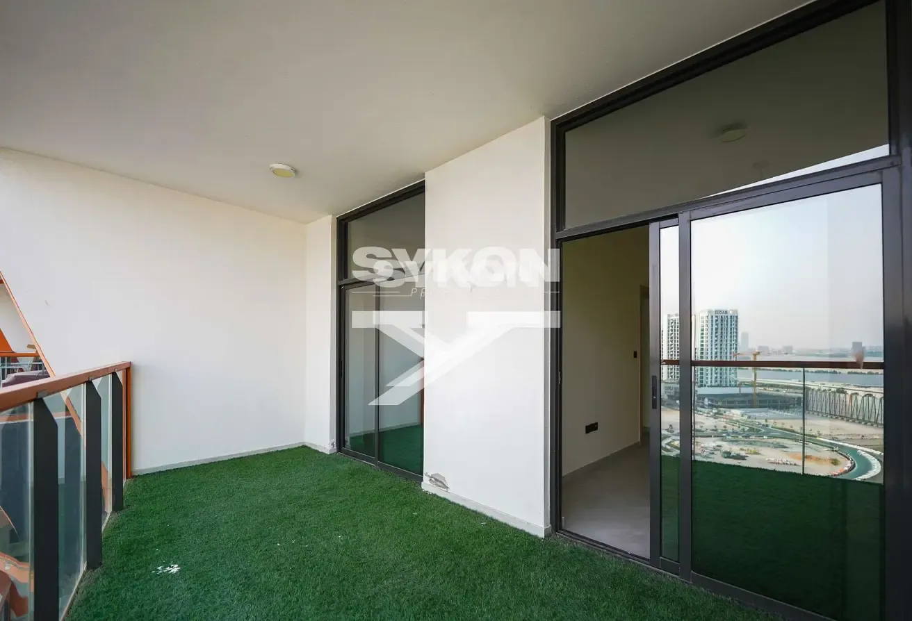 Open Creek View | Vacant | Best Price | Mid Floor