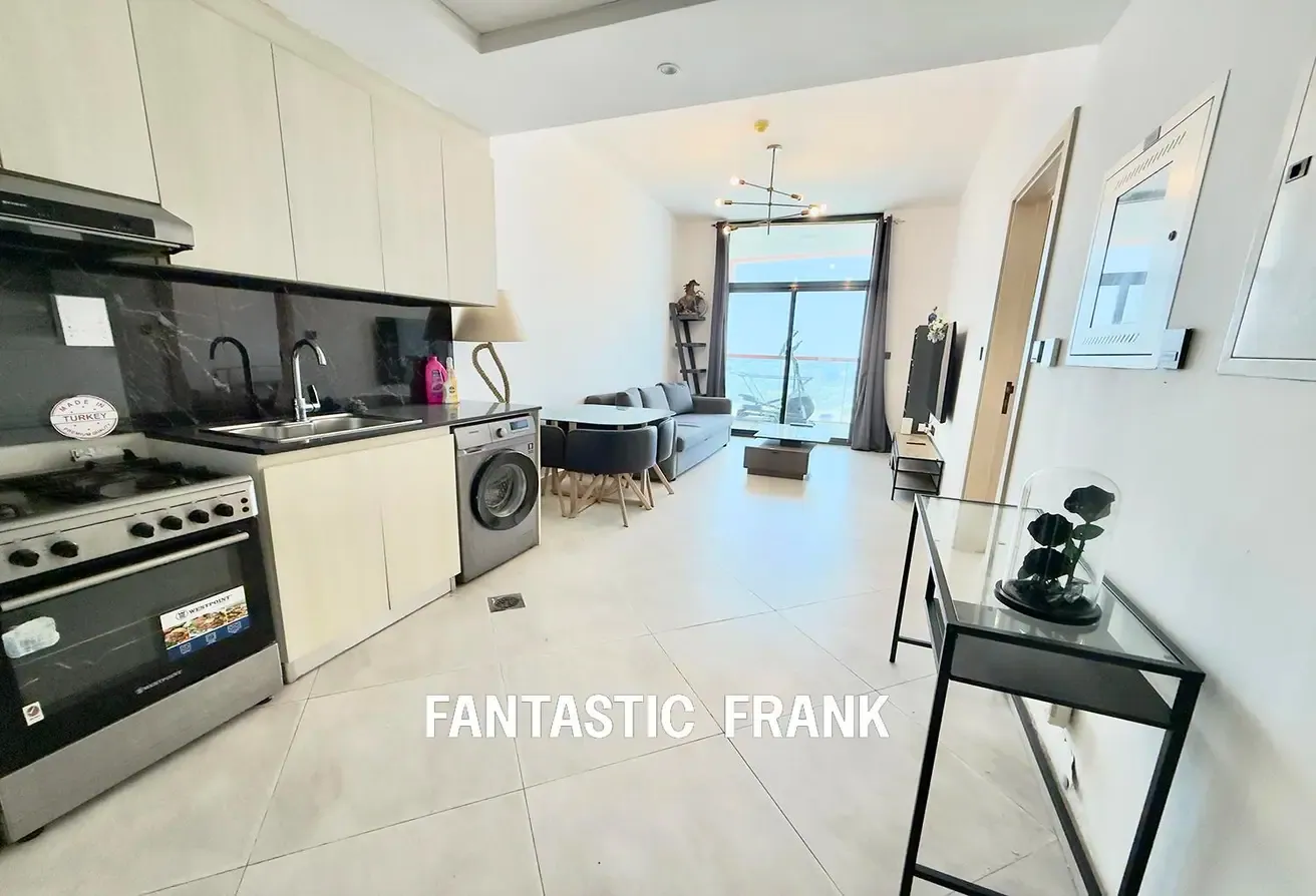 25th Floor | Vacant | City View | Furnished