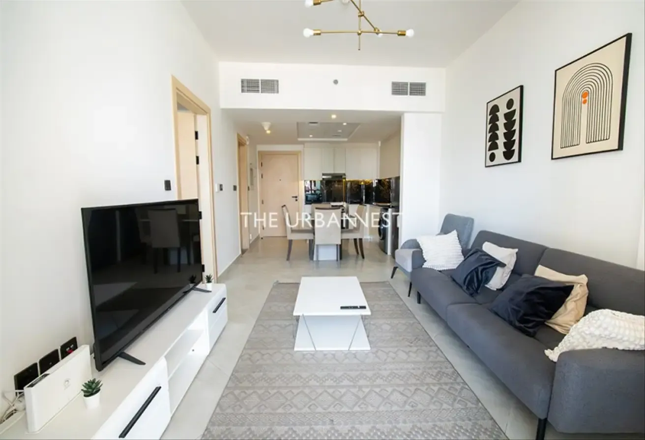 Vacant | Creek and City Views | Furnished