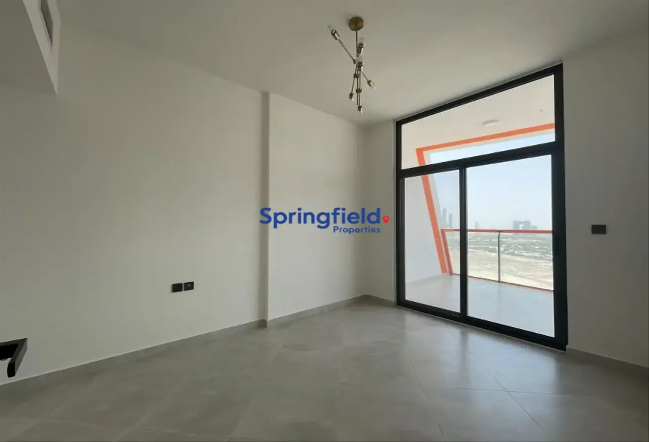 Burj Skyline View | Spacious Unit |  Vacant Soon