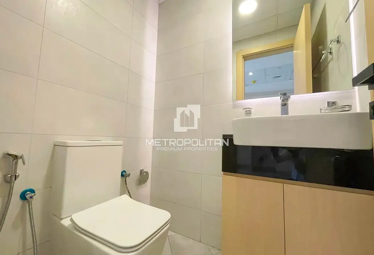 Spacious Layout | Vacant | Prime Location