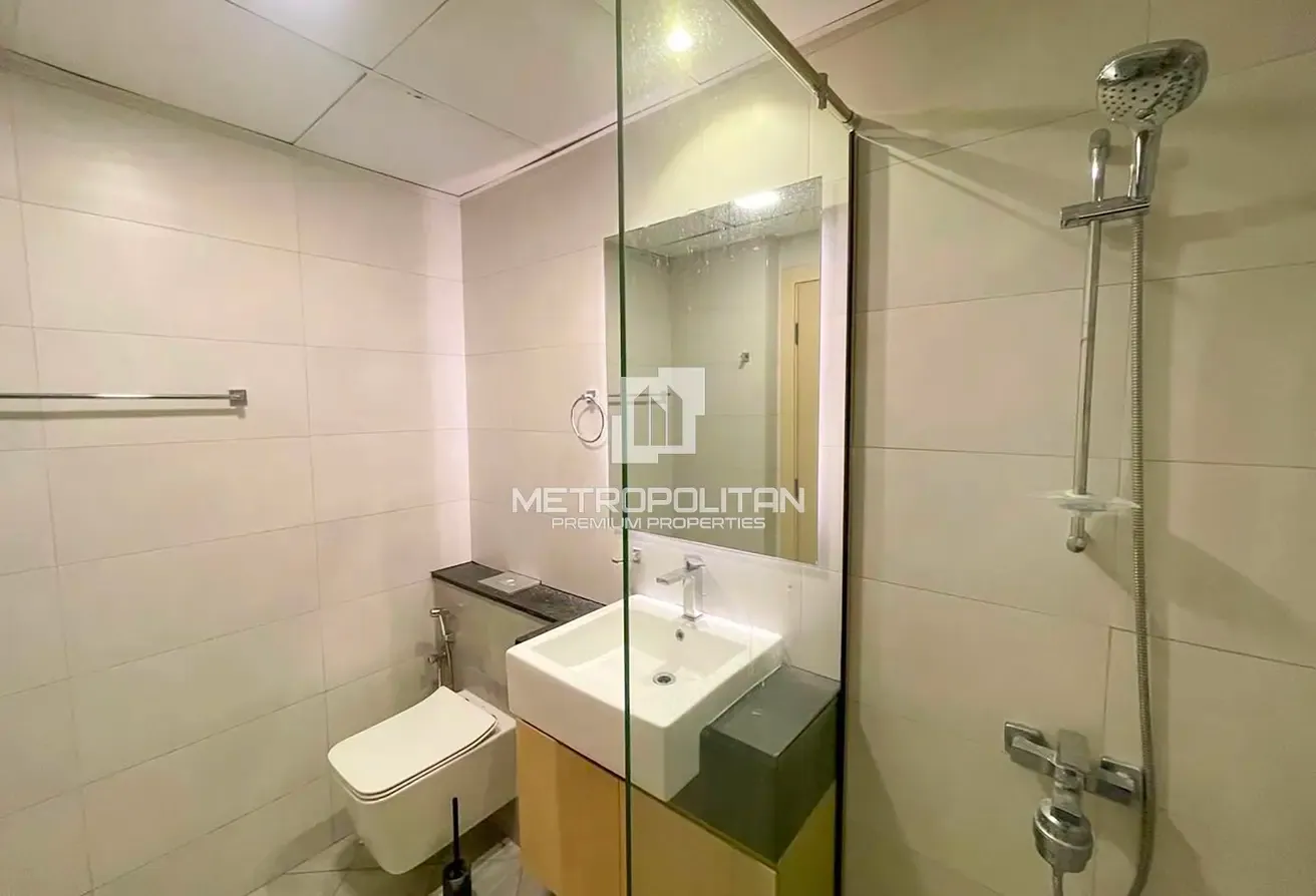Spacious Layout | Vacant | Prime Location