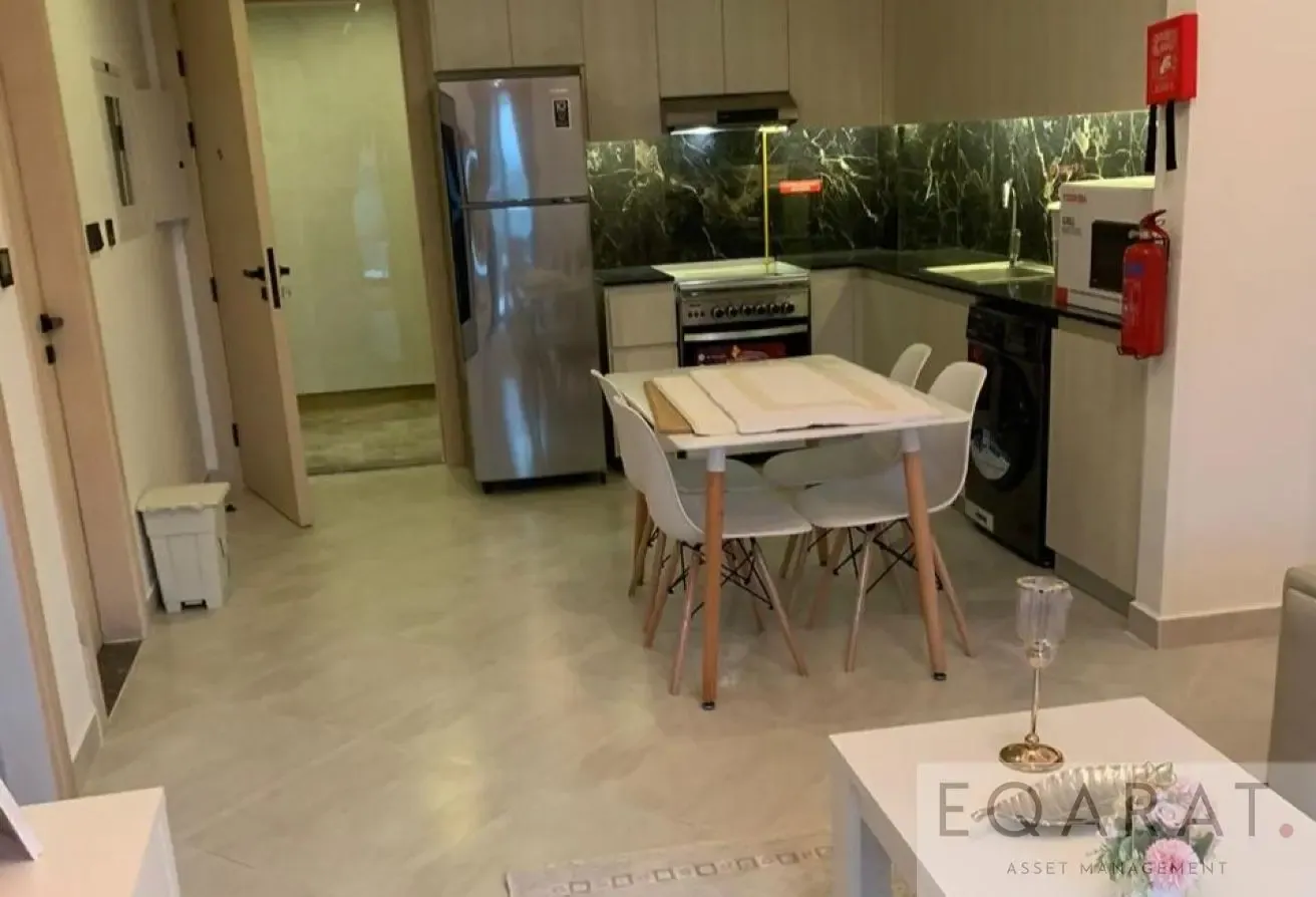 Fully Furnished 2BR | Vacant | Creek View