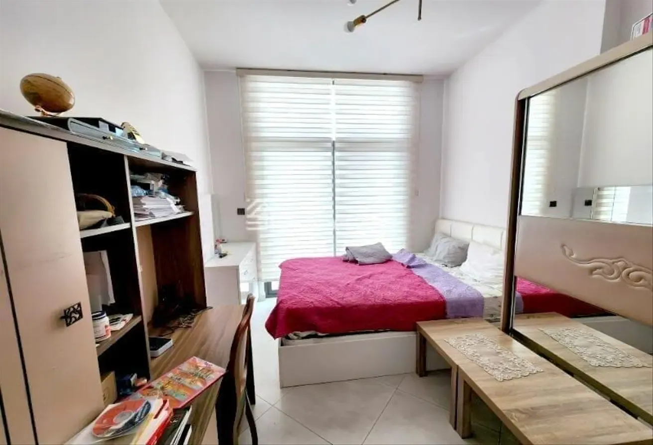 Burj Khalifa View | Vacant | Furnished and Corner