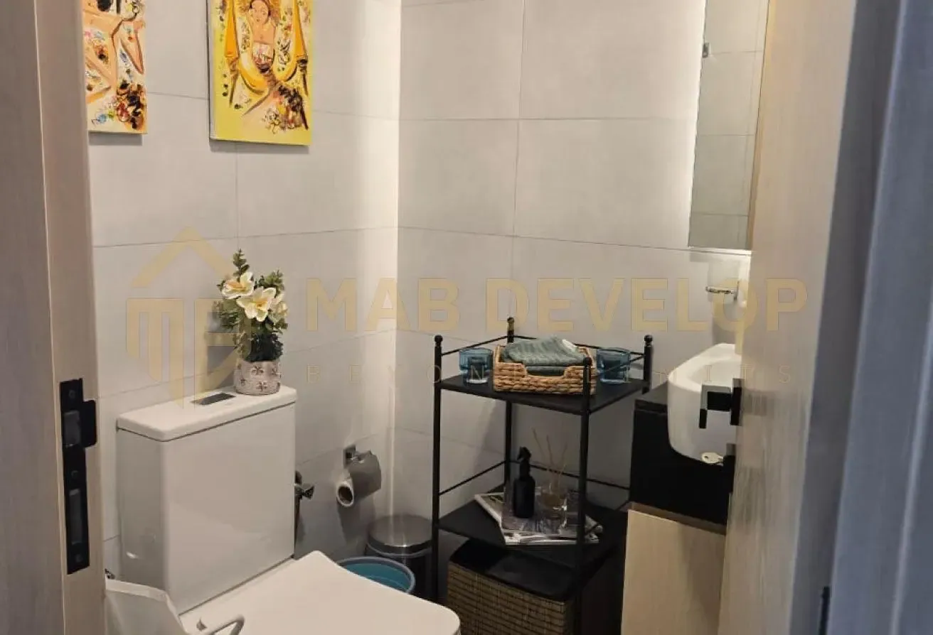 Vacant | Motivated Seller | High Floor