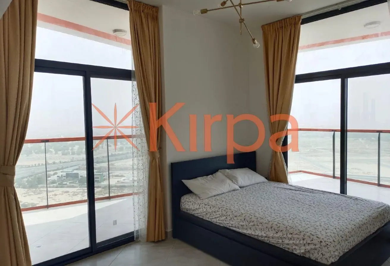 3 BR | Iconic Burj Khalifa View | Corner Unit