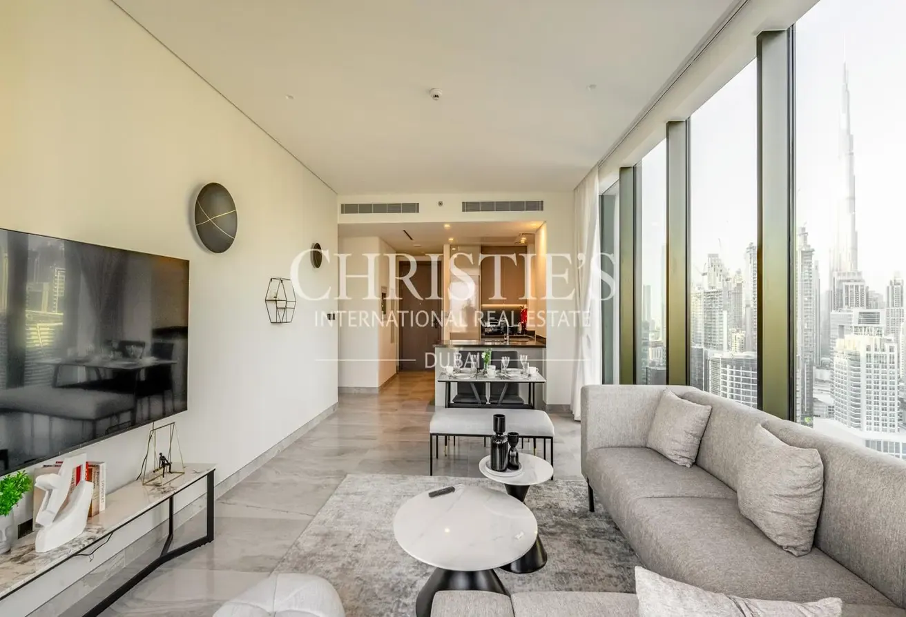 Exclusive | Exquisite 3 bed| Direct with Christie's